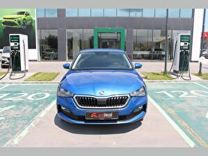 2020 Benzin Otomatik Skoda Scala Mavi Asal
