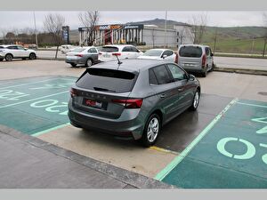 2025 Benzin Otomatik Skoda Fabia Gri Asal