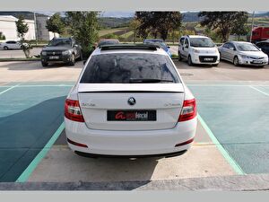 2015 Dizel Otomatik Skoda Octavia Beyaz Asal