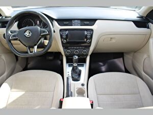 2015 Dizel Otomatik Skoda Octavia Beyaz Asal