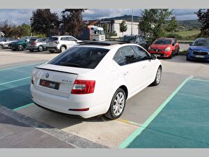 2015 Dizel Otomatik Skoda Octavia Beyaz Asal
