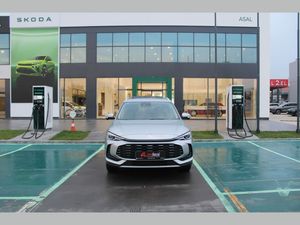 2025 Hybrid Otomatik MG ZS Gri Asal