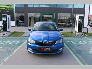 2016 Benzin Otomatik Skoda Fabia Mavi Asal