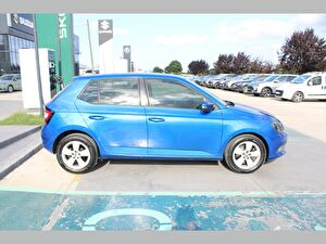 2016 Benzin Otomatik Skoda Fabia Mavi Asal