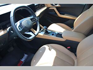 2024 Benzin Otomatik MG HS Beyaz Asal