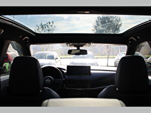 2024 Hybrid Otomatik Nissan Qashqai Kırmızı Asal