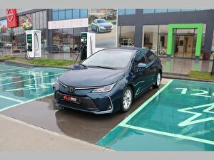 Toyota Corolla Sedan Sedan 1.5 Dream X-Pack Multidrive S