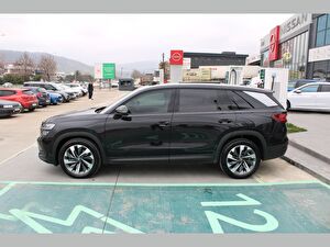 2025 Benzin Otomatik Skoda Kodiaq Siyah Asal