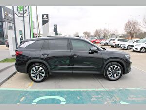 2025 Benzin Otomatik Skoda Kodiaq Siyah Asal