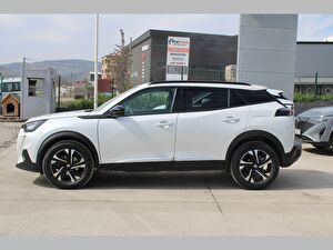 2022 Benzin Otomatik Peugeot 2008 Beyaz Asal