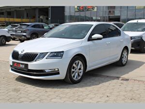 Skoda Octavia Sedan Sedan 1.6 TDI GreenTec Style DSG