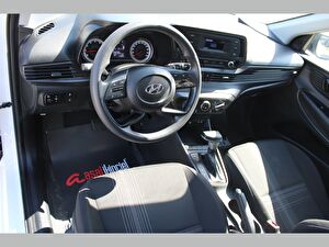 2022 Benzin Otomatik Hyundai i20 Beyaz Asal
