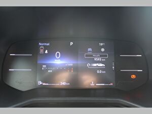 2024 Benzin Otomatik Renault Clio Mavi Asal