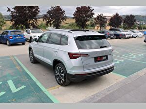 2025 Benzin Otomatik Skoda Karoq Gri Asal
