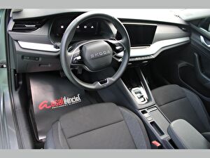 2025 Benzin Otomatik Skoda Octavia Gri Asal