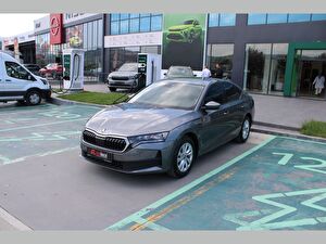 Skoda Octavia Sedan 1.5 TSI Mhev Elite DSG