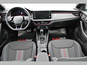 2025 Benzin Otomatik Skoda Scala Gri Asal