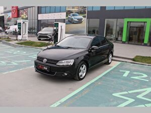 Volkswagen Jetta Sedan 1.4 TSI Comfortline DSG