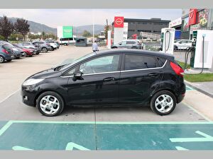 2011 Benzin Manuel Ford Fiesta Siyah Asal