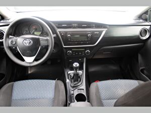 2015 Benzin Manuel Toyota Auris Beyaz Asal