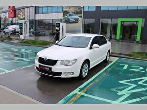 Skoda Superb Sedan 1.4 TSI Active