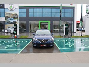 2022 Benzin Otomatik Renault Megane Mavi Asal