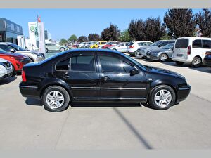 2005 Benzin Manuel Volkswagen Bora Siyah Asal