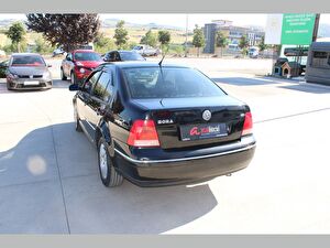 2005 Benzin Manuel Volkswagen Bora Siyah Asal