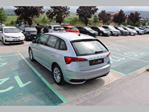 2024 Benzin Otomatik Skoda Scala Gri Asal