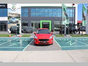 2017 Benzin Manuel Ford Fiesta Kırmızı Asal