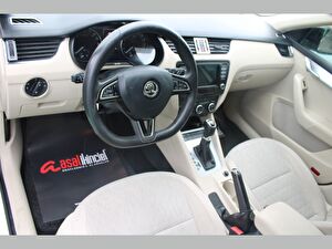 2015 Dizel Otomatik Skoda Octavia Beyaz Asal