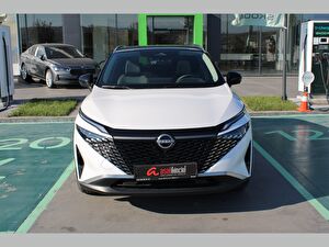 2025 Hybrid Otomatik Nissan Qashqai Beyaz Asal