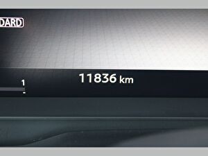 2025 Hybrid Otomatik Nissan Qashqai Beyaz Asal