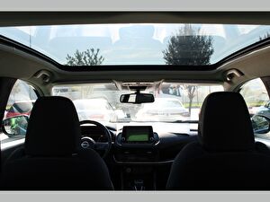 2022 MHEV Otomatik Nissan Qashqai Siyah Asal