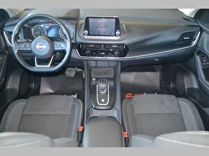 2022 MHEV Otomatik Nissan Qashqai Siyah Asal