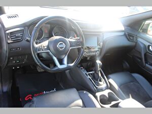 2020 Dizel Otomatik Nissan Qashqai Kırmızı Asal