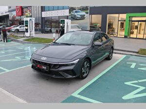Hyundai Elantra Sedan Sedan 1.6 MPI Elite Otomatik