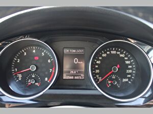 2015 Benzin Otomatik Volkswagen Jetta Beyaz Asal