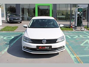 2015 Benzin Otomatik Volkswagen Jetta Beyaz Asal