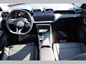 2025 Benzin Otomatik MG ZS Kırmızı Asal