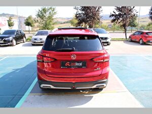 2025 Benzin Otomatik MG ZS Kırmızı Asal