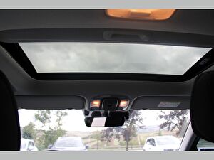 2025 Benzin Otomatik Hyundai i20 Mavi Asal