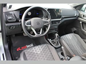 2024 Benzin Otomatik Volkswagen T-Cross Gri Asal
