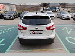 2015 Dizel Otomatik Nissan Qashqai Beyaz Asal