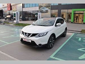 Nissan Qashqai SUV SUV 1.6 DCI Start&Stop Platinum Premium Pack X-tronic