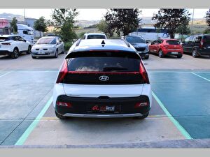 2022 Benzin Otomatik Hyundai Bayon Beyaz Asal