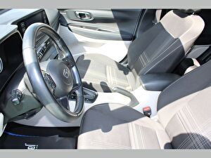 2022 Benzin Otomatik Hyundai Bayon Beyaz Asal
