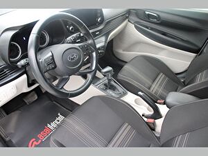 2021 Benzin Otomatik Hyundai i20 Beyaz Asal