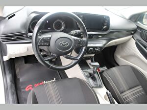 2021 Benzin Otomatik Hyundai i20 Beyaz Asal