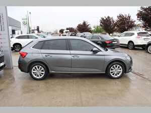 2022 Benzin Otomatik Skoda Scala Gri Asal